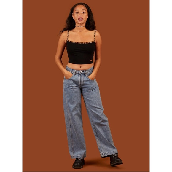 Unif To-Go Leopard Trim Crop Tank - Picture 4 of 12